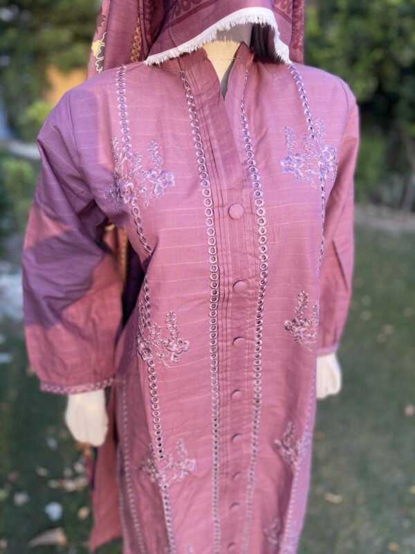 Khadar Suit - 3 piece - Image 5