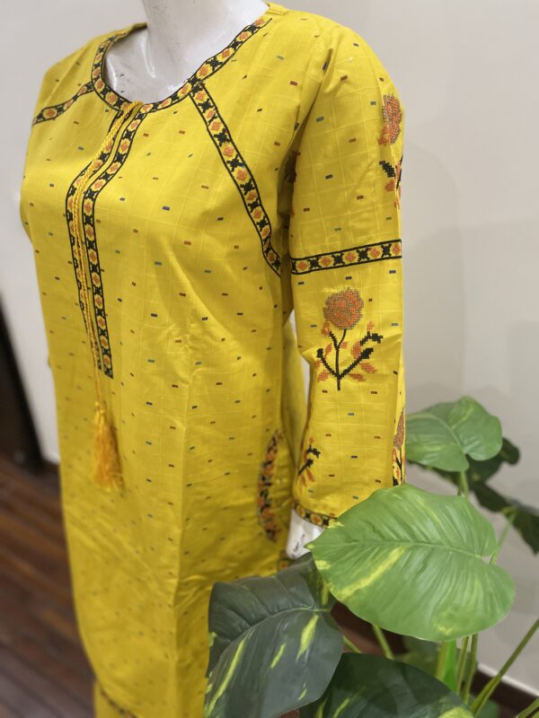 Khadar Yellow A2 - 2 piece - Image 6