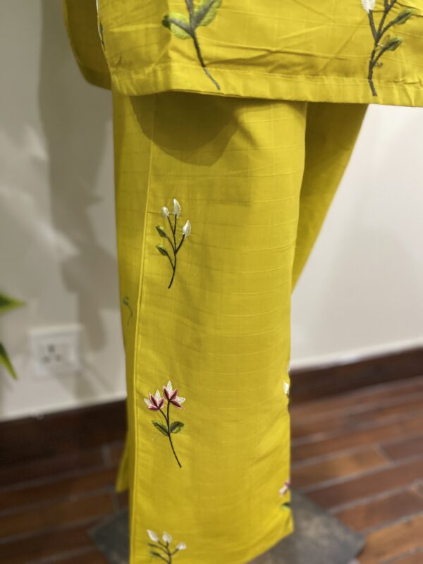 Khadar Yellow Flowery  - 2 piece - Image 3